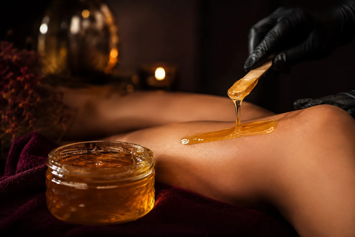 Шугаринг в салоне красоты «Империя» в Сочи, от 300 ₽